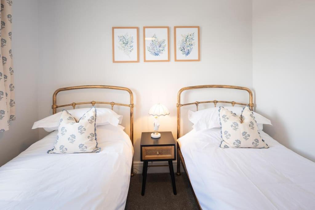 *Brand New* Olive Grove Cottage Торки Экстерьер фото